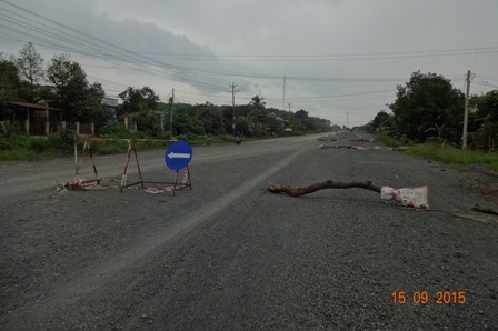 Tuyến đường hơn 30km đã kéo sang năm thi công thứ 6 nhưng còn nham nhở