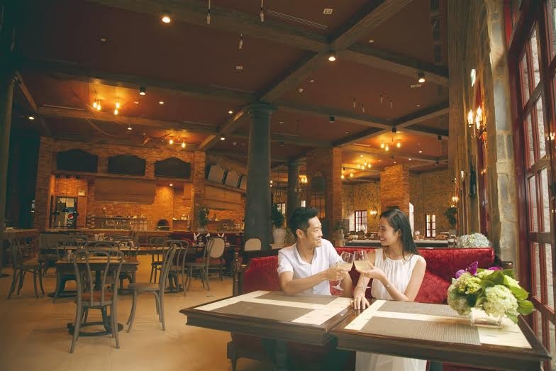 Tận hưởng trăng mật châu Âu tại Bà Nà Hills - 8