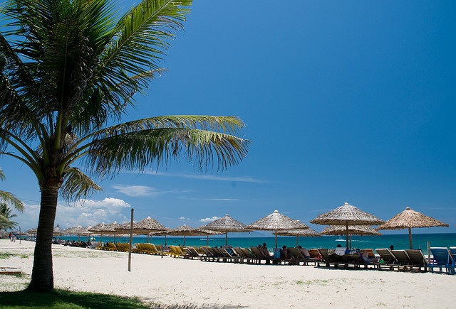 Bãi biển Cửa Đại