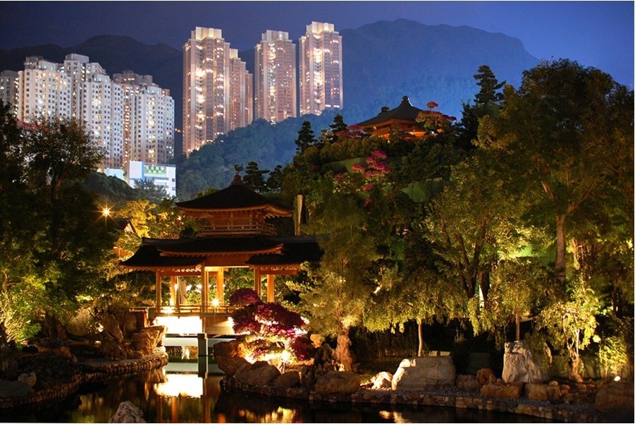 Hong Kong lộng lẫy với vẻ đẹp pha trộn giữa cổ điển và hiện đại - 9 Trái ngược với vẻ phồn hoa tráng lệ, Hong Kong cũng có những góc khuất riêng