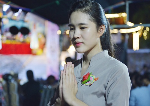 Báo Anh nói về “những lễ hội ấn tượng nhất của Việt Nam” - 4 Báo Anh nói về “những lễ hội ấn tượng nhất của Việt Nam” - 4