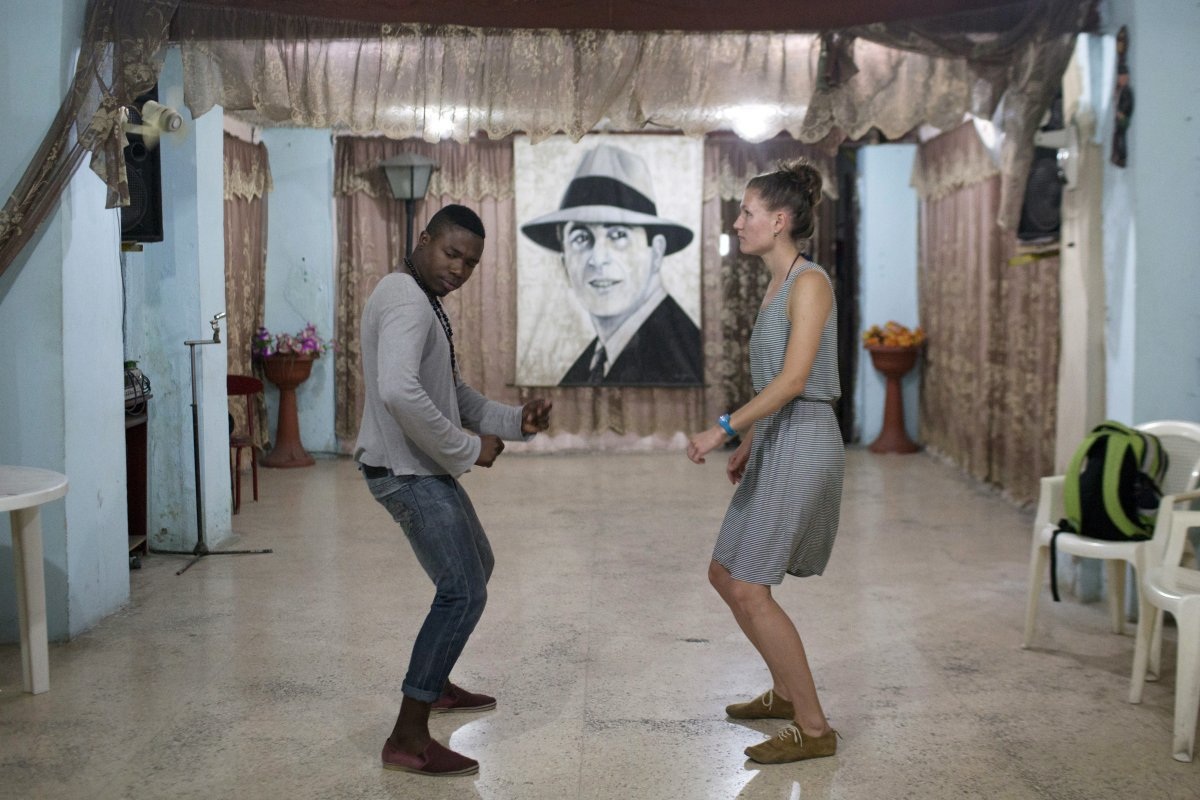 Cuộc sống đời thường ở Cuba sau chuyến thăm thế kỷ của Obama - 7 Vũ điệu và âm nhạc là một phần trong cuộc sống của người Cuba