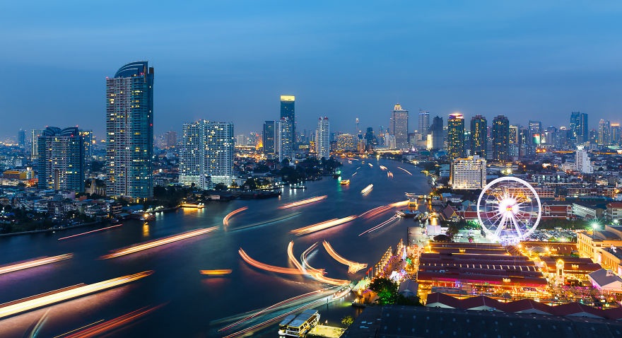 Khám phá Bangkok với vẻ đẹp lộng lẫy từ trên cao - 10 Nhịp sống nhộn nhịp sôi động bên dòng sông