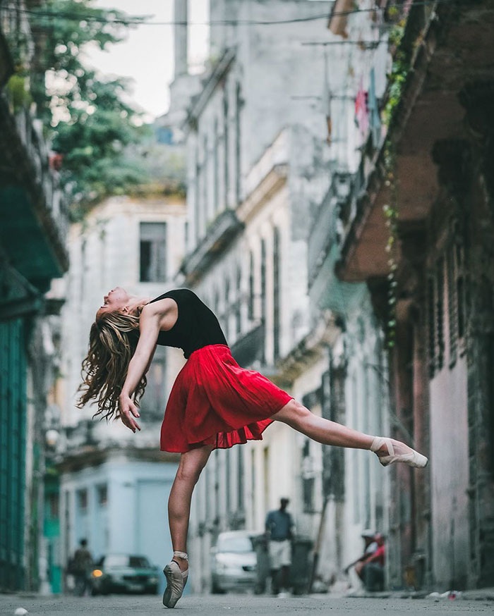 Những vũ điệu trên đường phố chỉ có ở Cuba - 7 Đường phố vắng người đã trở thành sàn diễn quen thuộc của nhiều nghệ sỹ