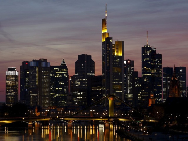 Frankfurt, Đức - thành phố nổi tiếng với sự phát triển công nghiệp, thương mại.