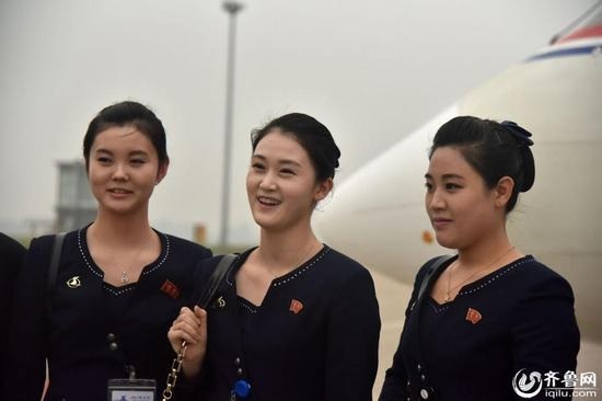 Cận cảnh dàn tiếp viên xinh đẹp của hàng không Triều Tiên - 4 Nét đẹp dịu dàng của nữ tiếp viên hàng không Triều Tiên