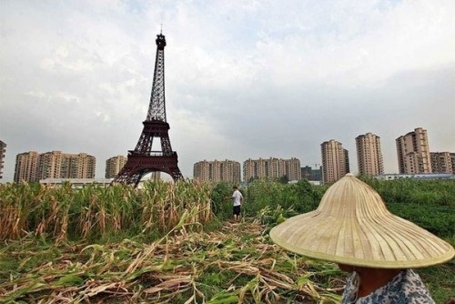 Tháp Eiffel phiên bản Trung Quốc