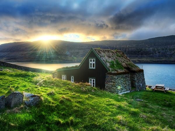Những điều thú vị có thể bạn chưa biết về đảo quốc Iceland - 2 Những điều thú vị có thể bạn chưa biết về đảo quốc Iceland - 2