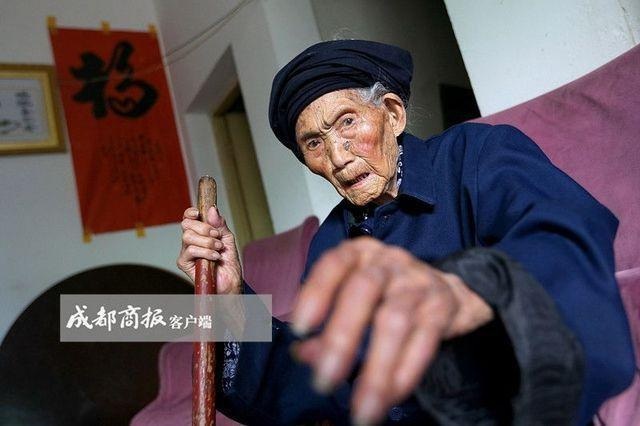 Cụ bà già nhất thế giới bất ngờ qua đời ở tuổi 119 - 1 Cụ bà cao tuổi nhất thế giới đột ngột qua đời khi vừa mừng thọ 119 tuổi