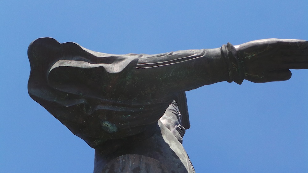 Ninh Bình: Tượng đài tiền tỷ bị lãng quên giữa muôn trùng cây cỏ - 2