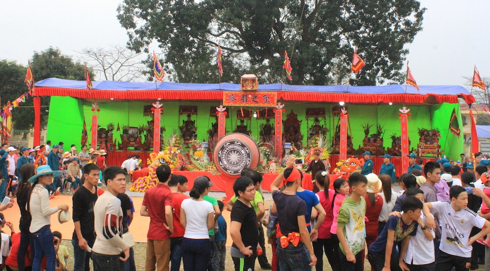 
Hội làng truyền thống Thượng Lâm Trang do xã Thượng Lâm và xã Đồng Tâm (huyện Mỹ Đức, Hà Nội) cùng tổ chức, 3 năm mới mở hội một lần. Năm 2016, xã Thượng Lâm là đơn vị đăng cai tổ chức.
