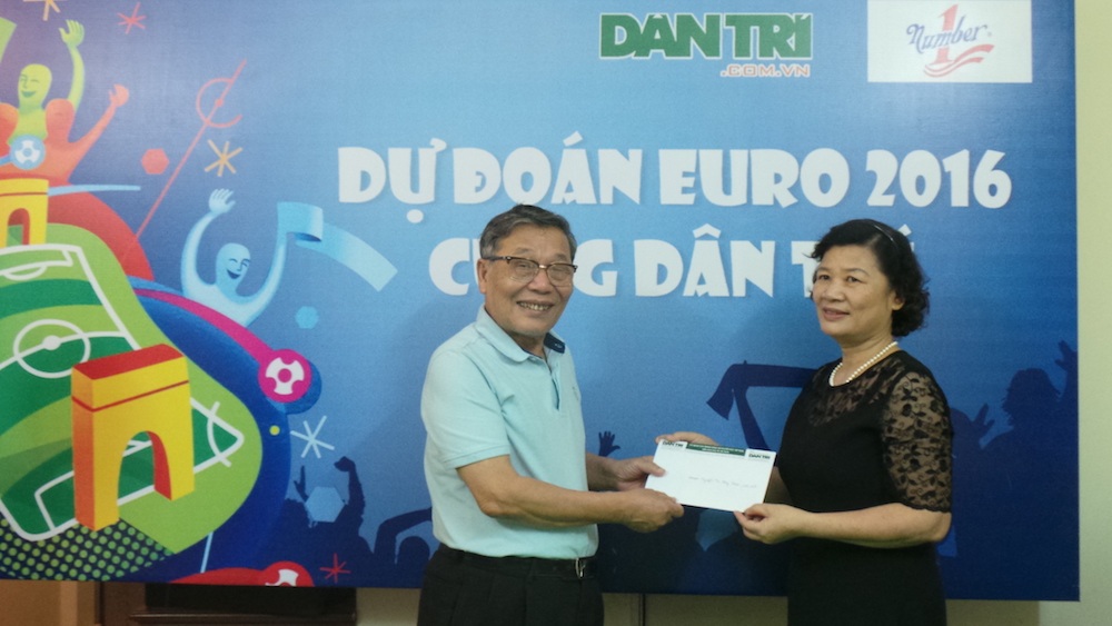 
Độc giả Nguyễn Thị Hồng Thắm là người đã dự đoán đúng kết quả của trận đấu: Bắc Ireland 0-1 Đức.
