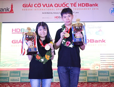 Wang Hao vô địch giải cờ vua quốc tế HDBank 2016 - 2 2 nhà vô địch Wang Hao và Phạm Lê Thảo Nguyên