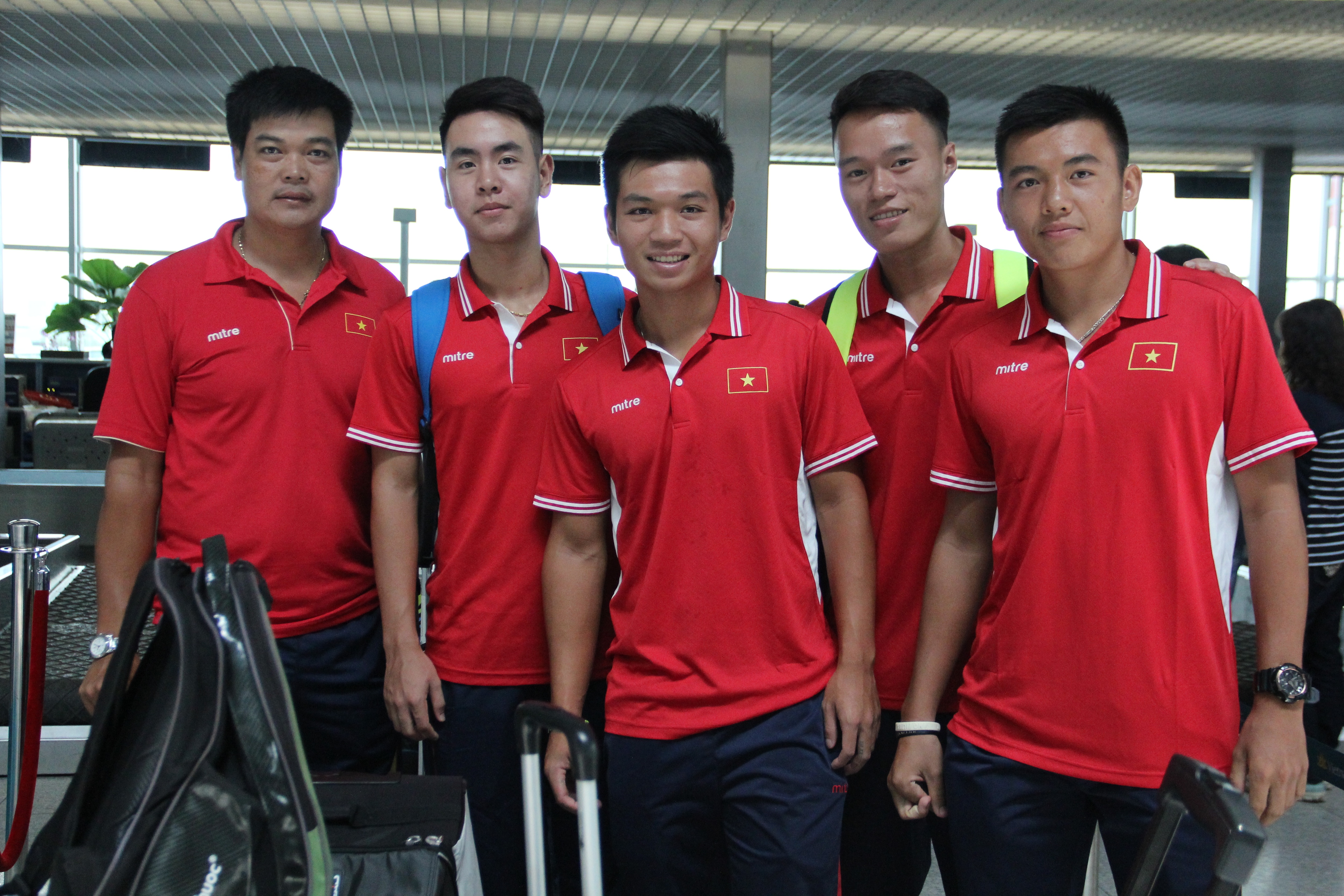 Quần vợt Việt Nam thua đậm Thái Lan tại Davis Cup: Yếu trong khâu chuẩn bị - 2 Đội tuyển quần vợt Việt Nam cần có sự chuẩn bị theo hướng khác khi bước vào các giải quan trọng