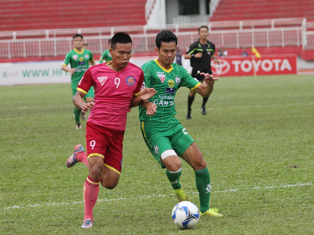 V-League ngày càng khó thu hút khán giả...