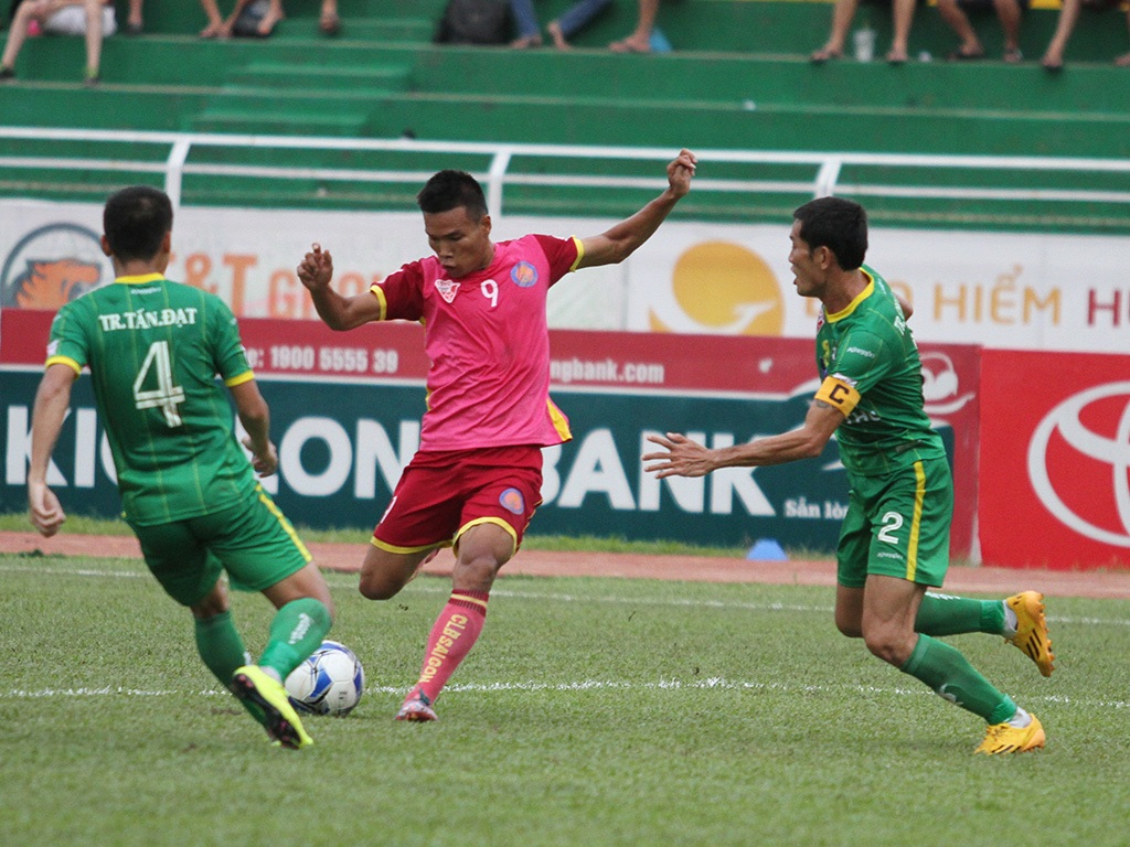 V-League ngày một khó thu hút người xem vì chất lượng kém (ảnh: Trọng Vũ)