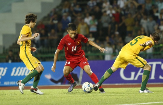 Bài học nào cho U16 Việt Nam? - 1 Cho dù U16 Việt Nam có thắng hay thua Australia trong trận chung kết U16 Đông Nam Á thì vẫn chưa biết sẽ đứng ở đâu so với họ, khi đôi bên cùng trưởng thành