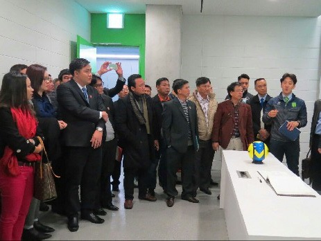 VPF tổ chức cho các CLB “du học”: Không sai ý nghĩa nhưng không đúng quy trình - 2 VPF nên chỉ dừng ở mức liên hệ nơi đến cho các CLB, dành sự chủ động về kế hoạch và về thời gian cho đại diện các đội bóng, thay vì đóng vai nhà tổ chức