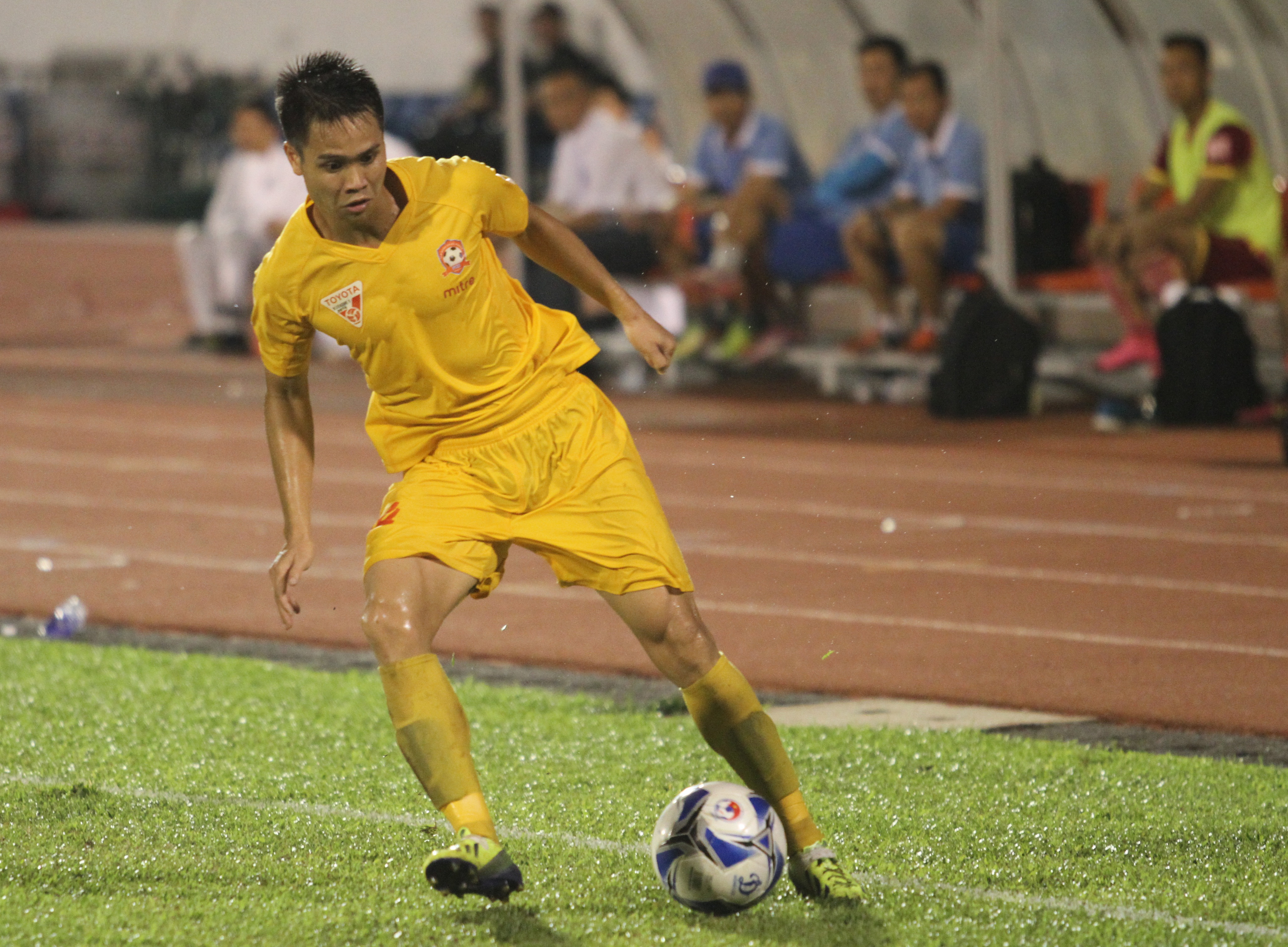 Hải Phòng giành lại ngôi đầu bảng sau chiến thắng trước B.Bình Dương (ảnh: Trọng Vũ)