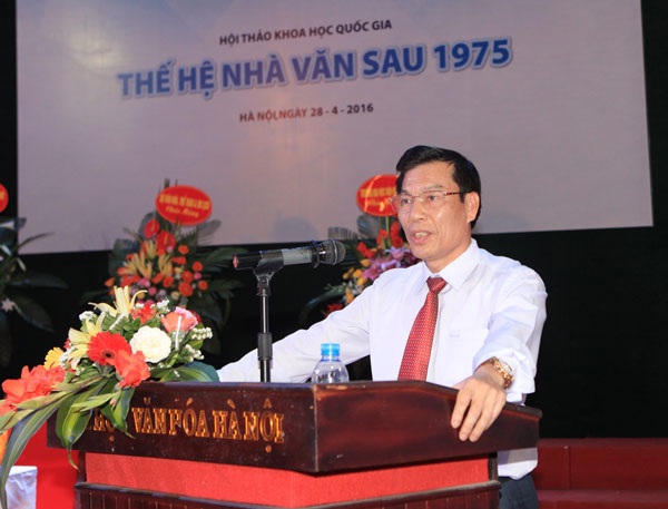 Thế hệ nhà văn sau 1975, họ là ai? - 2 Ông Nguyễn Ngọc Thiện, Bộ trưởng Bộ Văn hóa, Thể thao và Du lịch (Ảnh: Minh Ước)