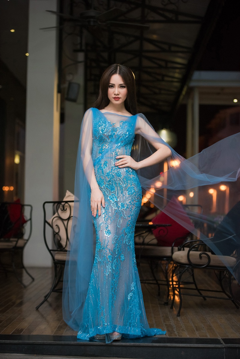 Á hậu Thụy Vân quyến rũ như nàng tiên cá - 8 Ngoài công việc ở Đài Truyền hình, làm MC- niềm hạnh phúc của Thụy Vân là chăm sóc gia đình