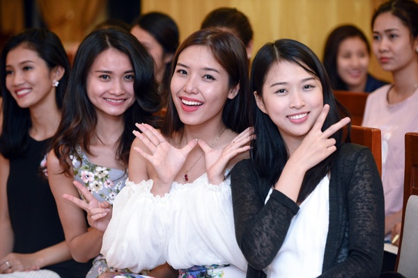 Hé lộ điểm nhấn đặc biệt trong đêm chung kết Hoa hậu Biển - 5 Hé lộ điểm nhấn đặc biệt trong đêm chung kết Hoa hậu Biển - 5