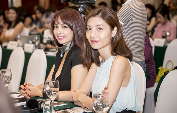 Hoa hậu Phạm Hương làm đại sứ thiện chí bảo vệ động vật hoang dã - 7 Tham dự sự kiện khởi động chiến dịch cứu tê tê còn có cựu người mẫu Thúy Hằng, người đẹp Hương Giang.