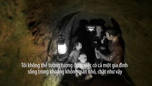 Xúc động với bộ phim “Những người ở lại trong lòng đất” - 3 Những hình ảnh về ngôi làng dưới lòng đất.