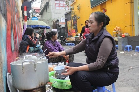 Cháo sườn Ngõ Huyện ngon “khét tiếng” đất Hà Thành - 3