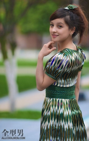 Khám phá vùng đất con gái đẹp “nghiêng nước nghiêng thành” - 6 Khám phá vùng đất con gái đẹp “nghiêng nước nghiêng thành” - 6