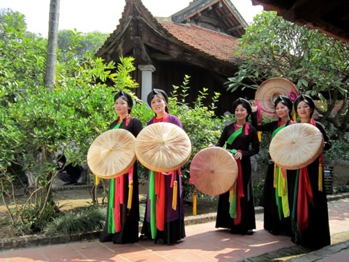 Đờn ca tài tử sẽ “đọ sức” cùng dân ca quan họ tại Hà Nội - 2 ảnh St