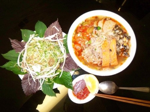 Ba con ngõ Hà Nội được "định vị" bởi những món ngon dân dã - 3 Ba con ngõ Hà Nội được "định vị" bởi những món ngon dân dã - 3