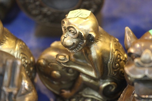 Mỗi chú khỉ đều mang một phong thái khác nhau tùy theo sở thích của từng người.