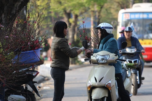 Hà Nội vội vã chiều cuối năm... - 2