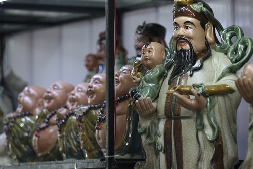 Phúc Lộc Thọ hay Phước Lộc Thọ là thuật ngữ thường được sử dụng trong văn hóa Trung Hoa và những văn hóa chịu ảnh hưởng từ nó, để nói về ba điều cơ bản của một cuộc sống tốt đẹp là: những điều lành (Phúc), sự thịnh vượng (Lộc), và tuổi thọ (Thọ). Mỗi điều tượng trưng cho một vị thần, ba vị này thường gọi chung là ba ông Phúc-Lộc-Thọ hay Tam Đa, và thường không được tách rời.  Theo truyền thuyết của người Hoa Hạ, ông Lộc là một quan tham chuyên ăn đút lót. Ông Thọ lại là vị quan thực dụng, ưa xu nịnh vua để được ban thưởng, trong dinh của ông cung nữ nhiều chẳng kém ở cung vua. Chỉ có ông Phúc là quan thanh liêm, ngay thẳng, con cháu đề huề.