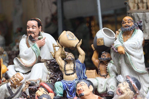 Bát Tràng tràn ngập "Quan Công, Lỗ Trí Thâm..." - 2