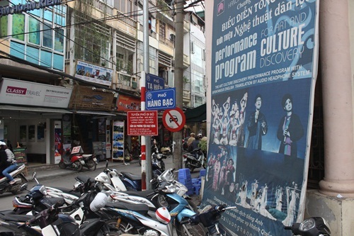 Những điều giản dị ở Hà thành khiến khách Tây mê tít … - 7