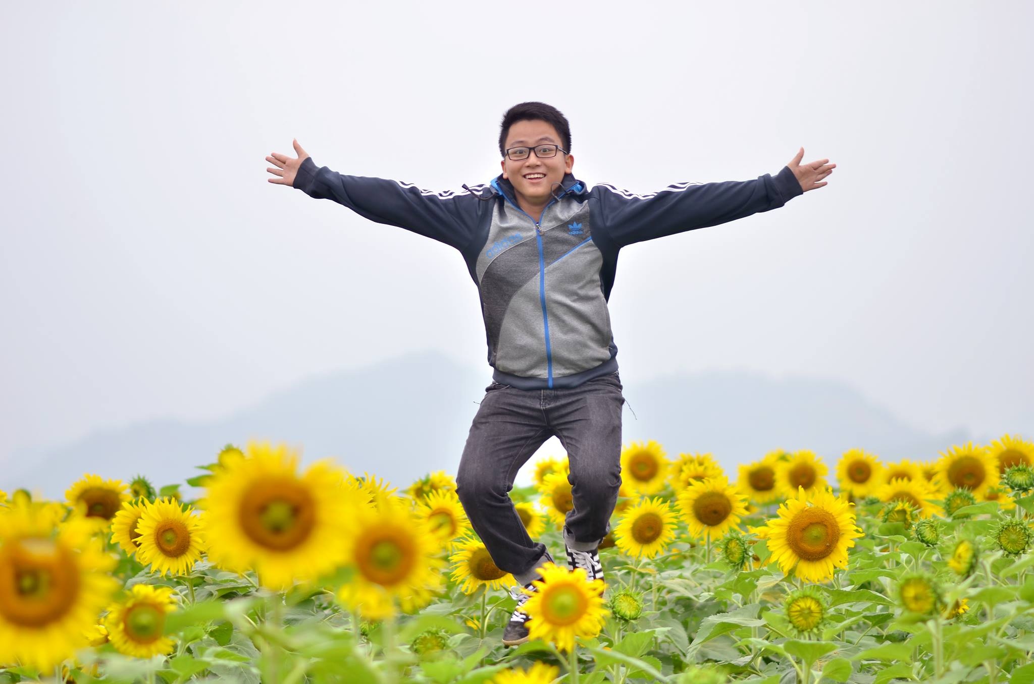 Say đắm trước cánh đồng hoa hướng dương như tranh vẽ - 30 Say đắm trước cánh đồng hoa hướng dương như tranh vẽ - 30