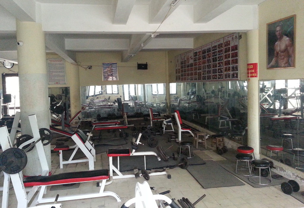 Khuôn viên Bảo tàng "biến" thành quán cà phê, phòng tập thể hình? - 3 Phòng tập thể hình bên trong bảo tàng.