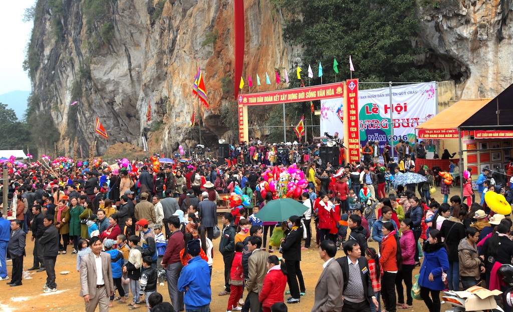 Tưng bừng ngày hội “Huyền thoại miền đất cổ” - 26 Tưng bừng ngày hội “Huyền thoại miền đất cổ” - 26