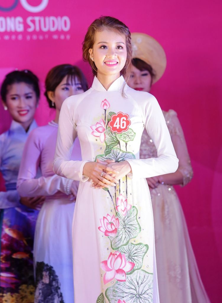 Người đẹp phố biển khoe nhan sắc rạng ngời - 8 Người đẹp phố biển khoe nhan sắc rạng ngời - 8