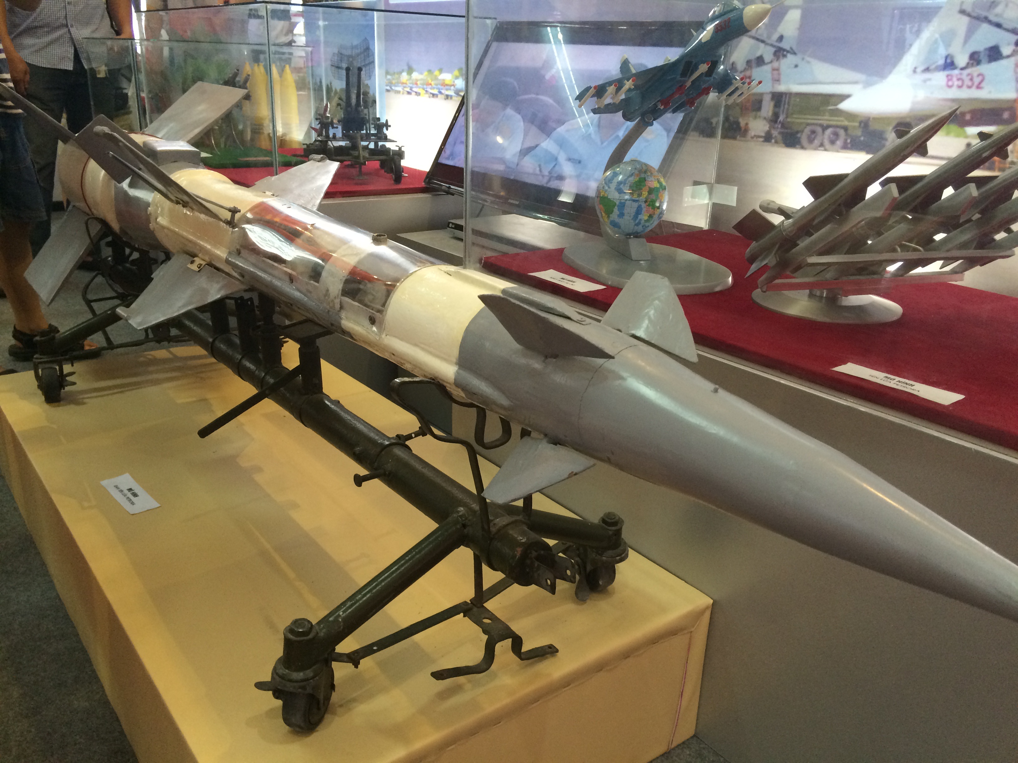 khi-tai-quan-su4-1440835585785