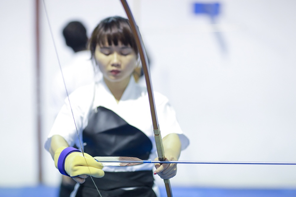 Hà Nội: Thú chơi bắn cung giá... nghìn đô hút giới trẻ - 10 Hà Nội: Thú chơi bắn cung giá... nghìn đô hút giới trẻ - 10