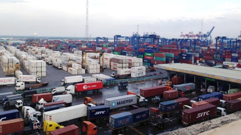 Đề nghị cảng Cát Lái di dời hàng trăm container hóa chất nguy hiểm - 1 Cảng Tân Cảng – Cát Lái là cảng lớn và hiện đại nhất Việt Nam (ảnh VOV)