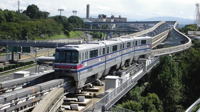 TPHCM: 8.400 tỷ đồng xây tuyến tàu điện trên cao số 3 - 1
Tàu điện 1 ray trên cao tại TP Osaka, Nhật Bản (ảnh: Infonet)