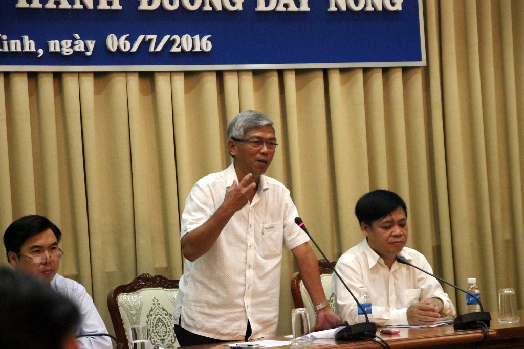 “Đừng để đường dây nóng lạnh dần theo thời gian” - 2 Ông Võ Văn Hoan cho rằng một trong những nhiệm vụ quan trọng trong thời gian tới là hoàn thiện công nghệ vận hành, xử lý thông tin đường dây nóng
