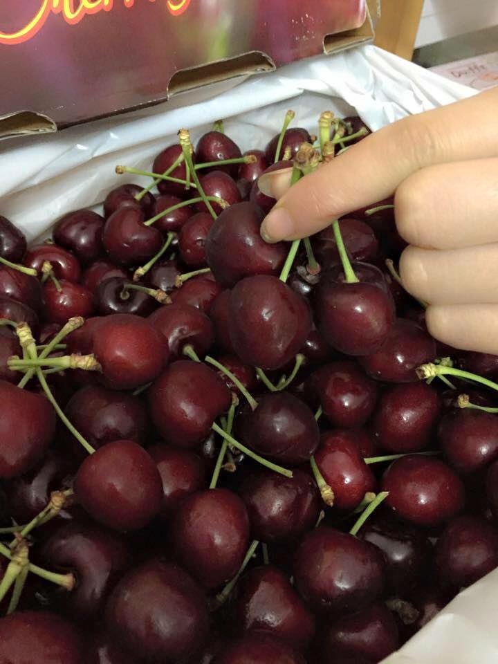 Nhà giàu Hà thành chi chục triệu mỗi tháng để ăn trái cây ngoại - 3 Nhà giàu Hà thành chi chục triệu mỗi tháng để ăn trái cây ngoại - 3