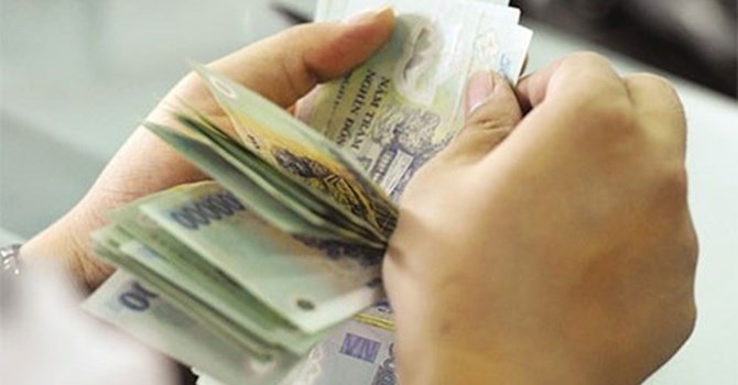 Chủ doanh nghiệp đua công bố thưởng Tết trăm triệu cho nhân viên - 1 Thưởng Tết Nguyên đán năm 2016 cao hơn so với năm ngoái.