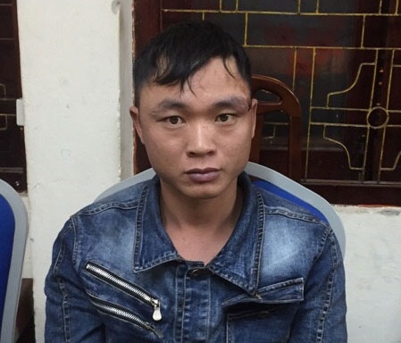 Nguyễn Khanh Oanh bị truy nã về tội giết người, bị bắt giữ sau khi ra tay sát hại 2 mạng người tại quán karaoke.