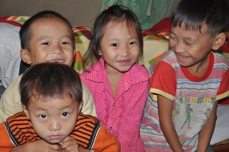 Các con của anh Pủa đã có cuộc sống đủ đầy hơn.